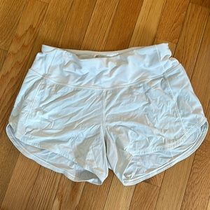 Lulu lemon speed up shorts